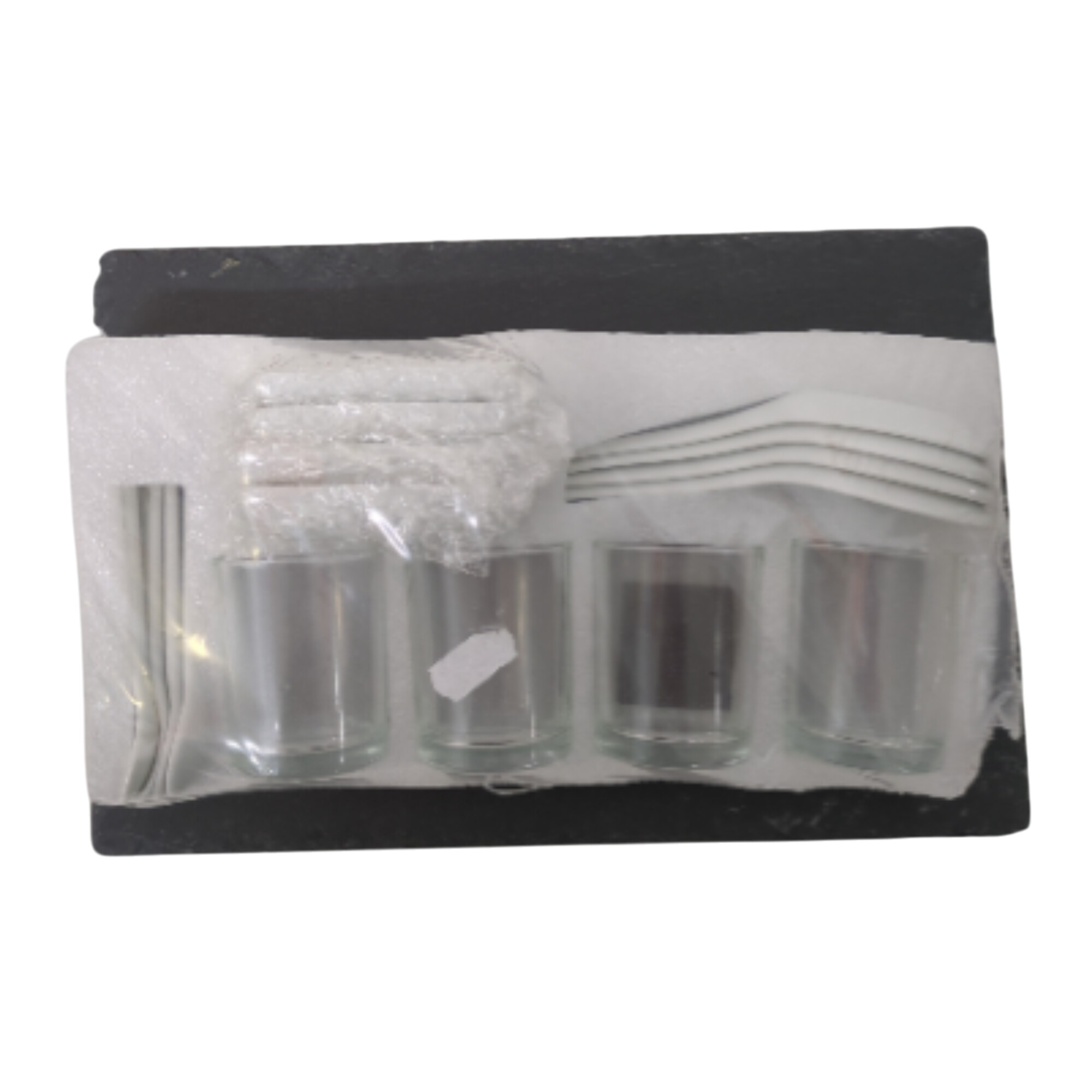 Set apéritif (17 pièces) Comme neuf -  reconditionné disponible sur Label Emmaüs